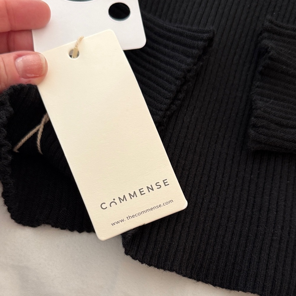 Commense Black Ribbed Sweater - Picture 3 of 3